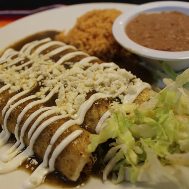 Camarones Del Mar Enchiladas.